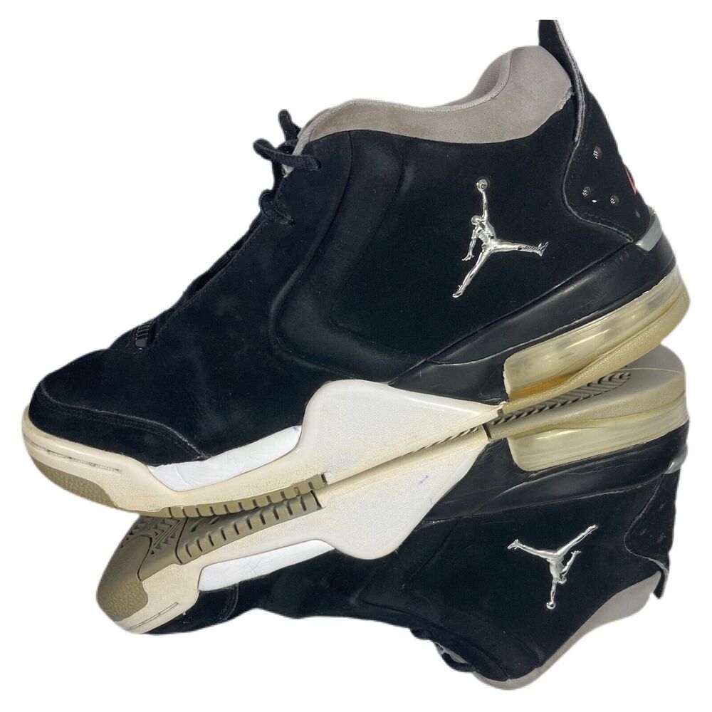 Air Jordan Big Fund GS Mid Top Basketball Shoes 7Y Black Sneakers Sports Kids